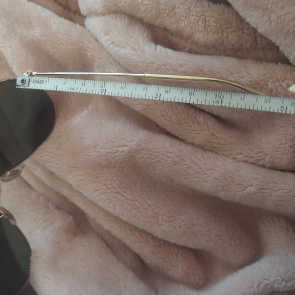 Ray-Ban aviators - Picture 8 of 9